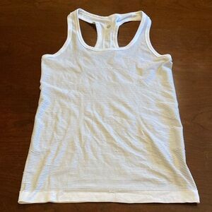 Lululemon swiftly tech racerback tank top
